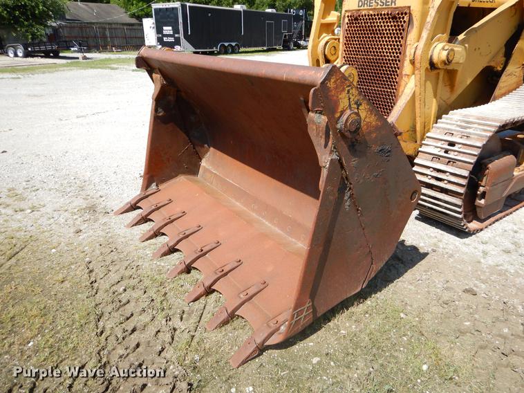 image for item EK9551 1978 Dresser 175C track loader