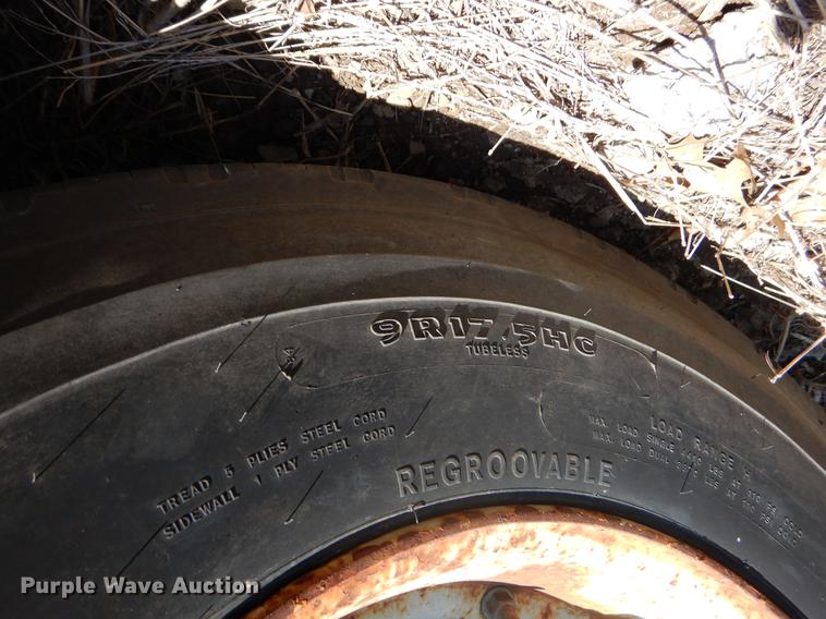 image for item EK9554 Read Screen-All CV-40-D screen