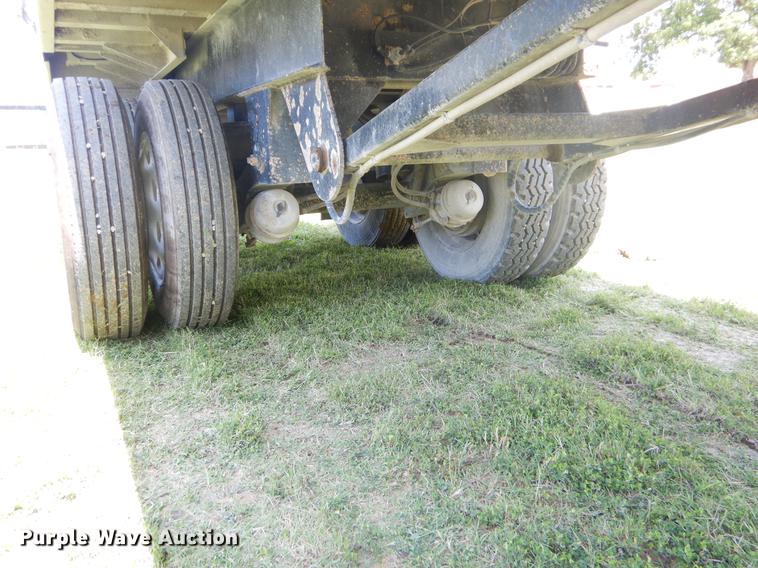 image for item EK9557 2007 Travis S96 end dump trailer