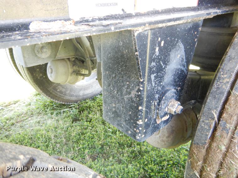 image for item EK9557 2007 Travis S96 end dump trailer