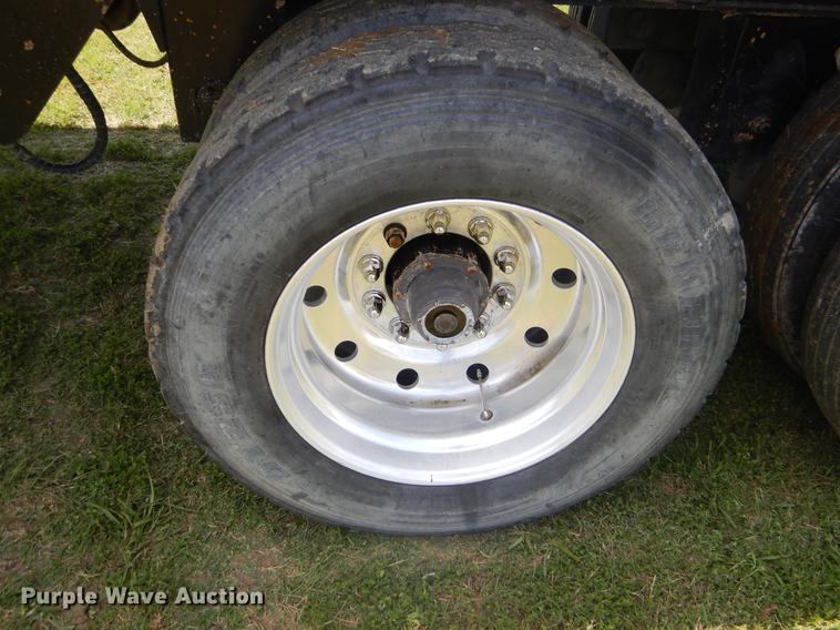 image for item EK9557 2007 Travis S96 end dump trailer