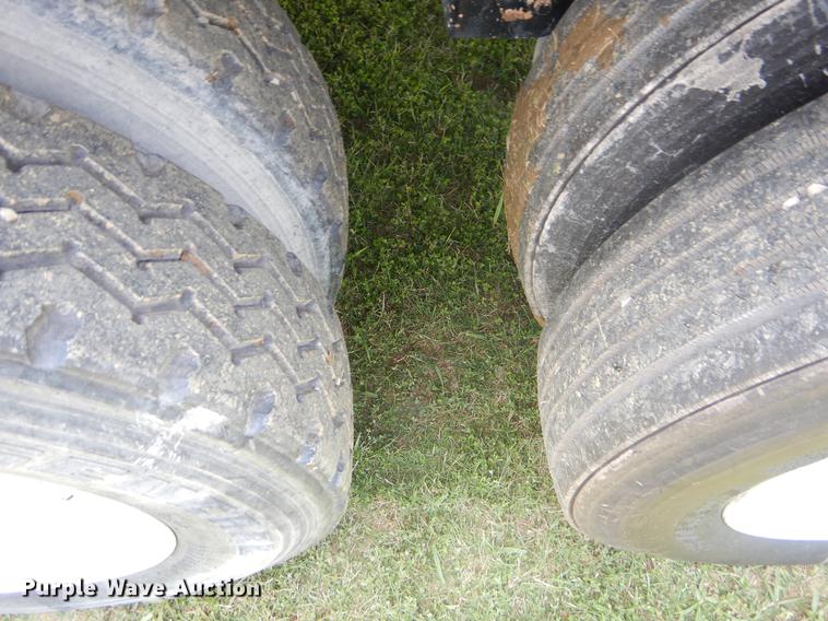 image for item EK9557 2007 Travis S96 end dump trailer