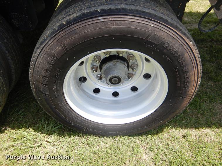 image for item EK9557 2007 Travis S96 end dump trailer