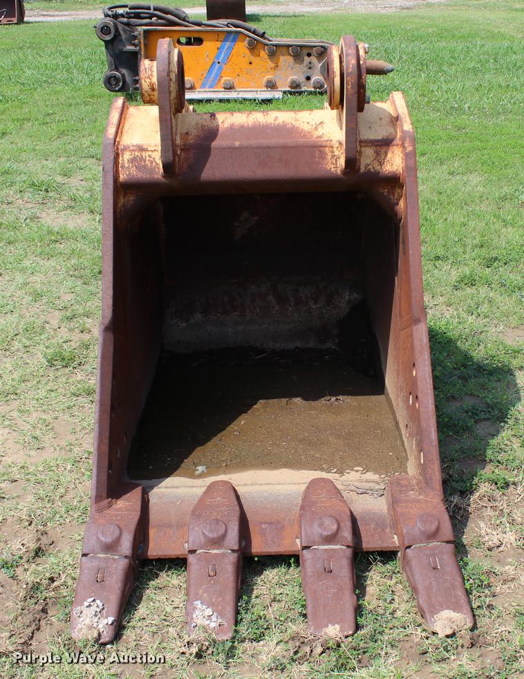 image for item EK9559 John Deere HIT270 bucket