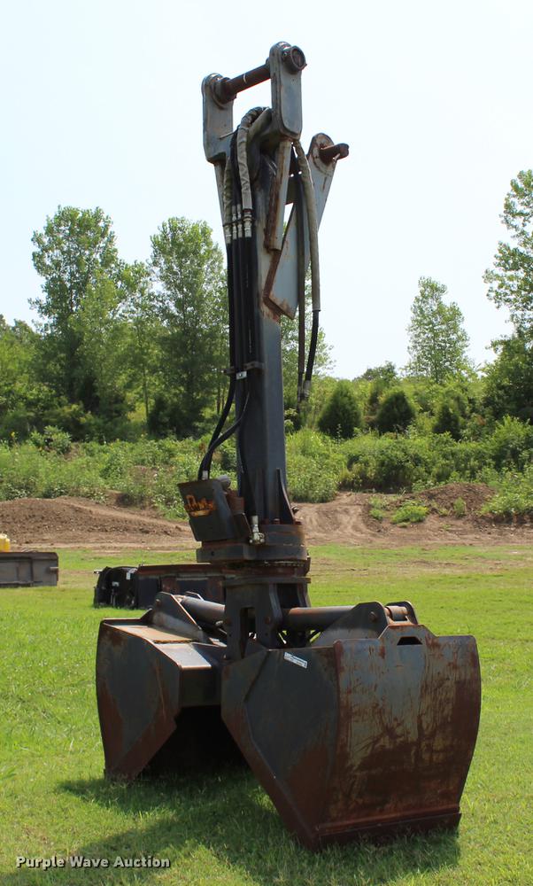 image for item EK9562 Bateman clamshell bucket