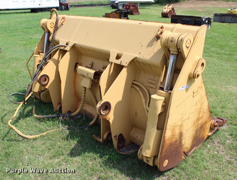 image for item EK9564 Clamshell bucket