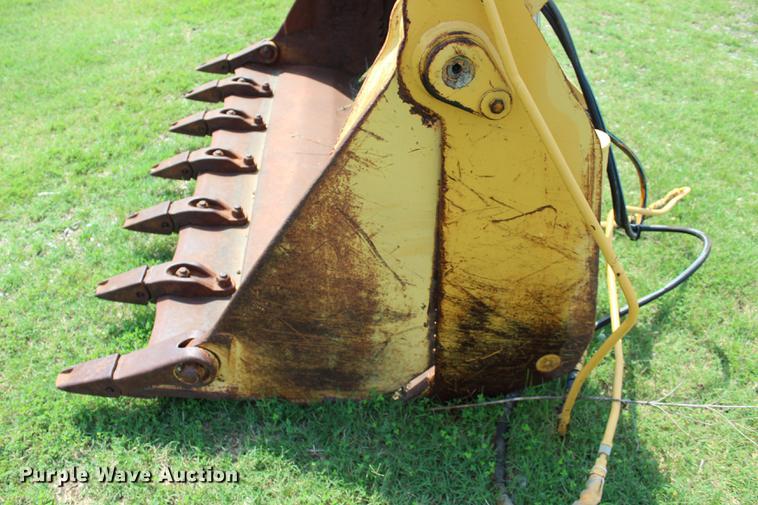 image for item EK9564 Clamshell bucket