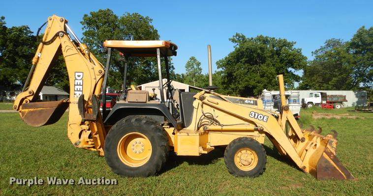 image for item EK9570 1997 John Deere 310E backhoe