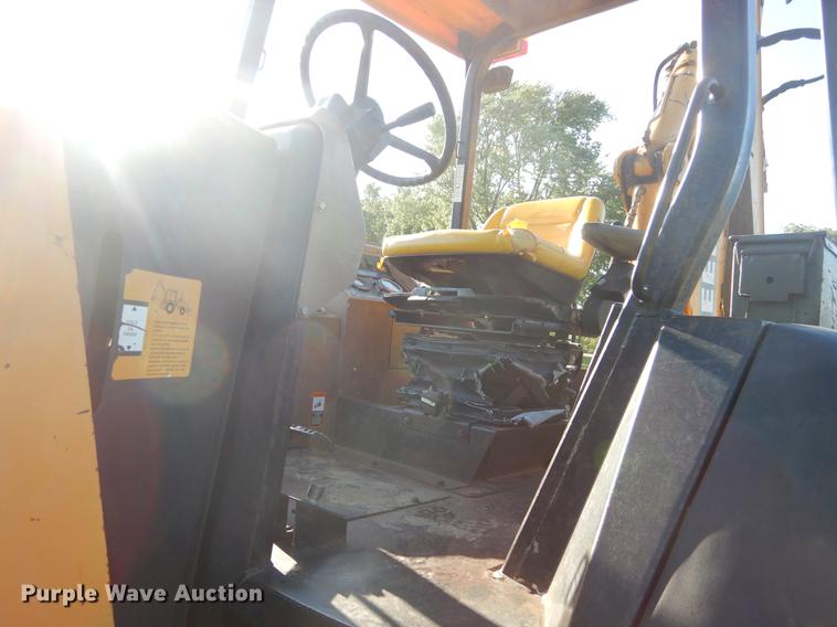 image for item EK9570 1997 John Deere 310E backhoe