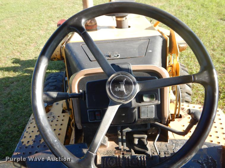 image for item EK9570 1997 John Deere 310E backhoe