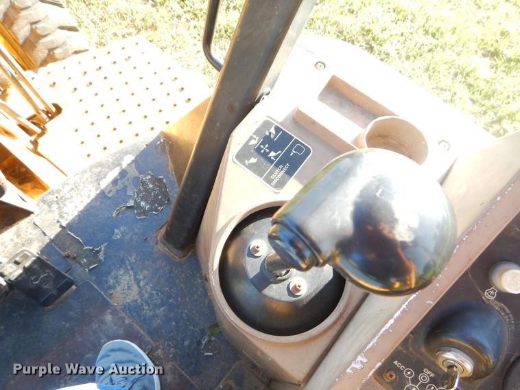 image for item EK9570 1997 John Deere 310E backhoe