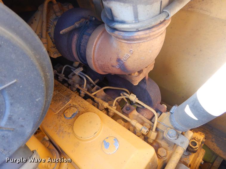 image for item EK9570 1997 John Deere 310E backhoe