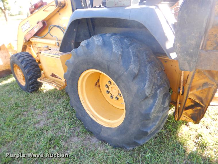 image for item EK9570 1997 John Deere 310E backhoe