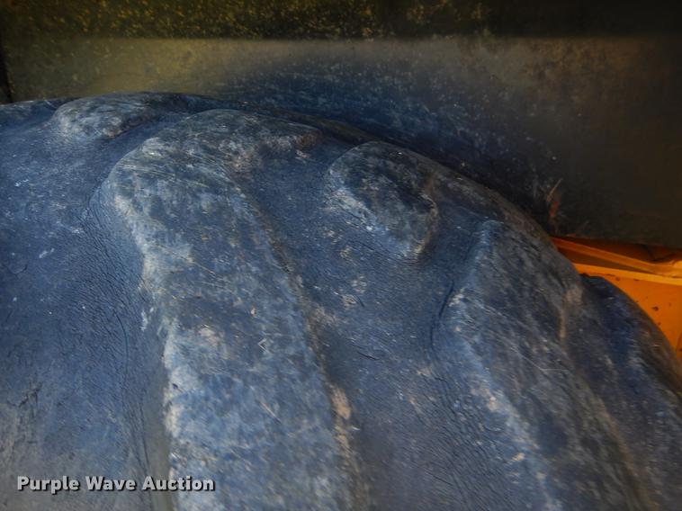 image for item EK9570 1997 John Deere 310E backhoe