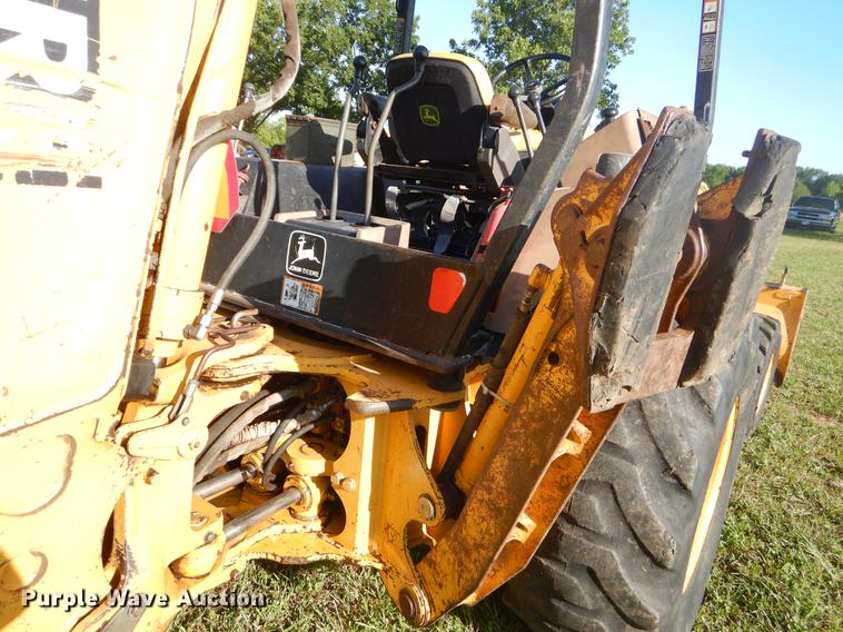 image for item EK9570 1997 John Deere 310E backhoe