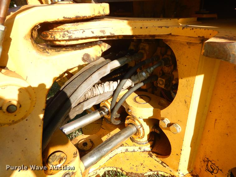 image for item EK9570 1997 John Deere 310E backhoe