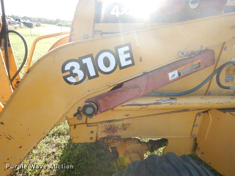 image for item EK9570 1997 John Deere 310E backhoe