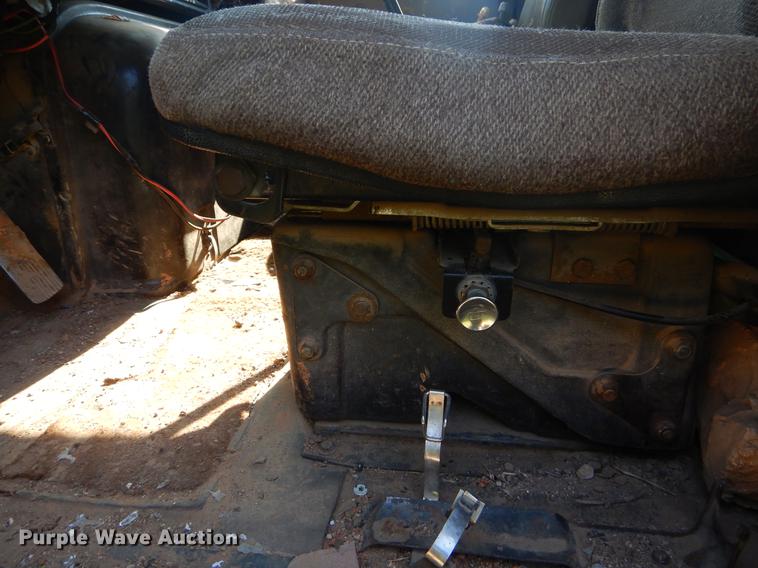 image for item EK9573 1991 International 8300 dump truck