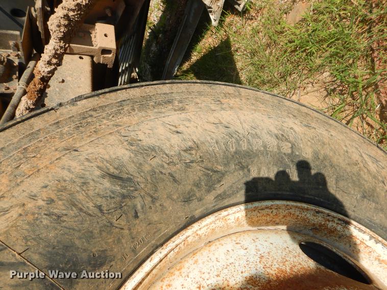 image for item EK9573 1991 International 8300 dump truck