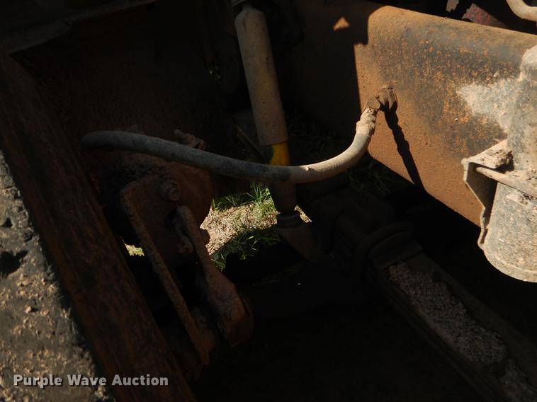 image for item EK9573 1991 International 8300 dump truck