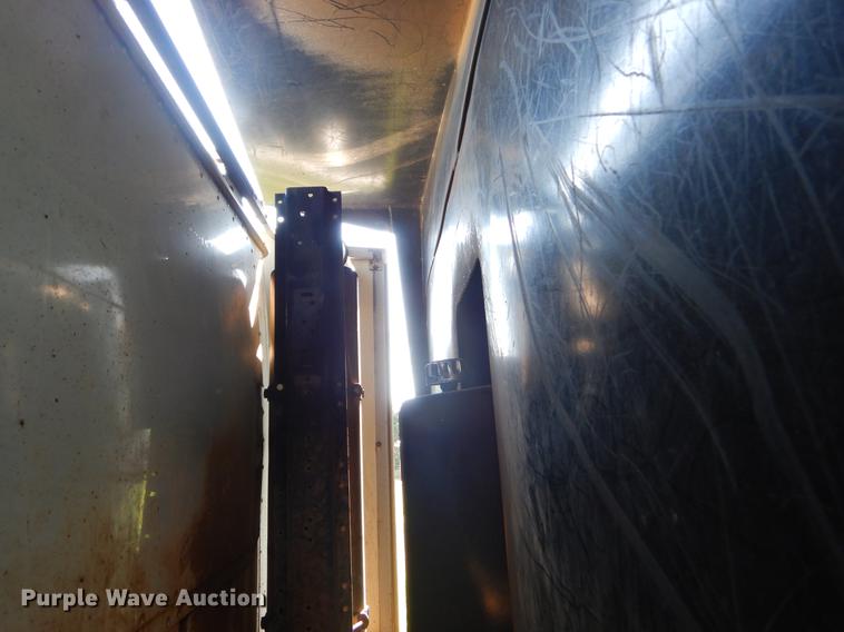 image for item EK9573 1991 International 8300 dump truck