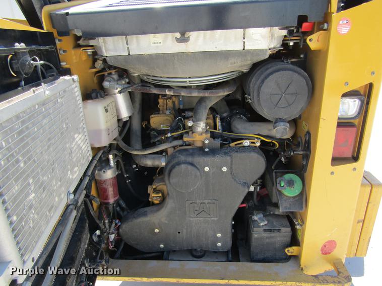 image for item G1215 2014 Caterpillar 299D skid steer