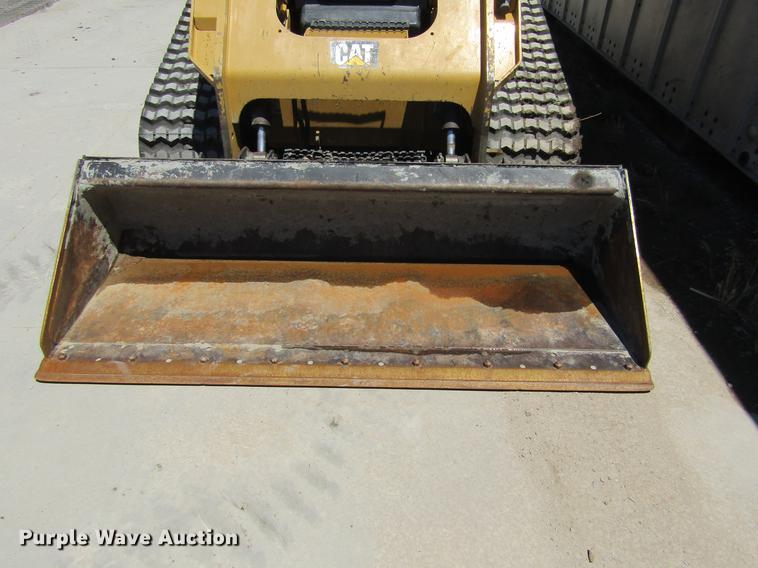 image for item G1215 2014 Caterpillar 299D skid steer