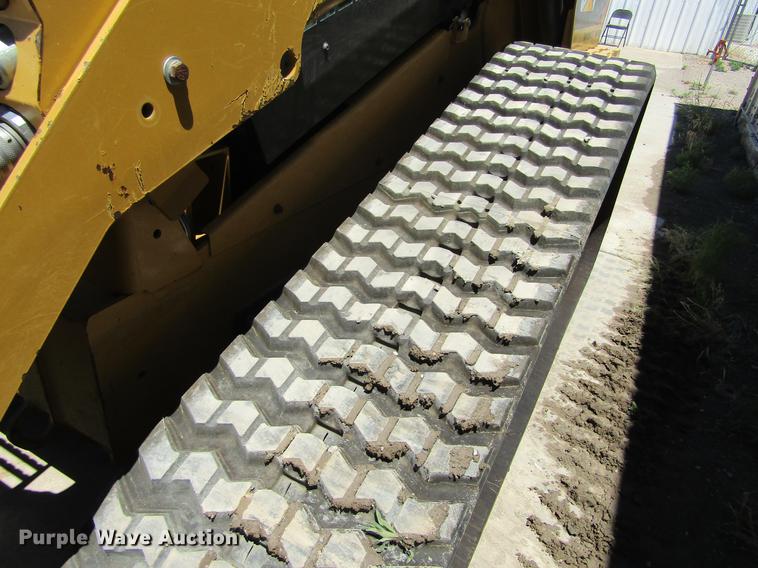 image for item G1215 2014 Caterpillar 299D skid steer