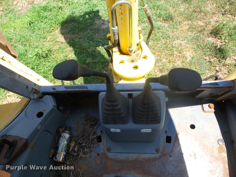 image for item K6269 New Holland 555E backhoe