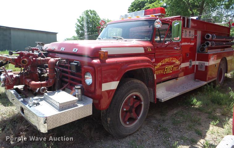 image for item BI9548 1978 Ford fire truck