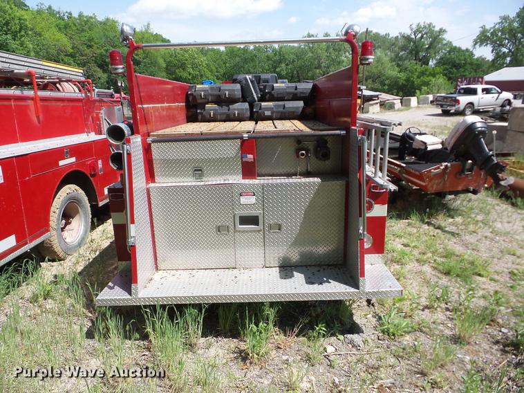 image for item BI9548 1978 Ford fire truck