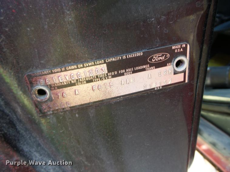 image for item BI9548 1978 Ford fire truck