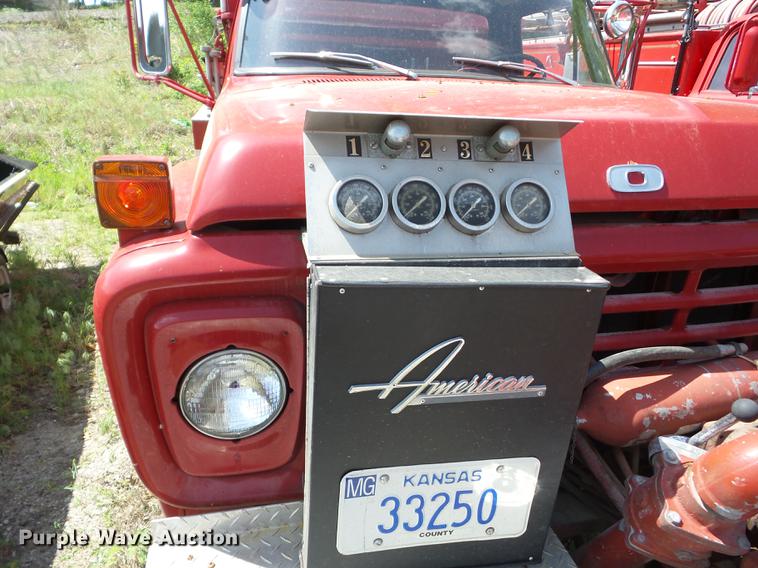 image for item BI9548 1978 Ford fire truck