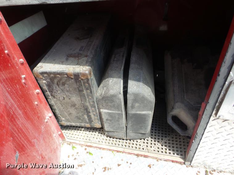 image for item BI9548 1978 Ford fire truck