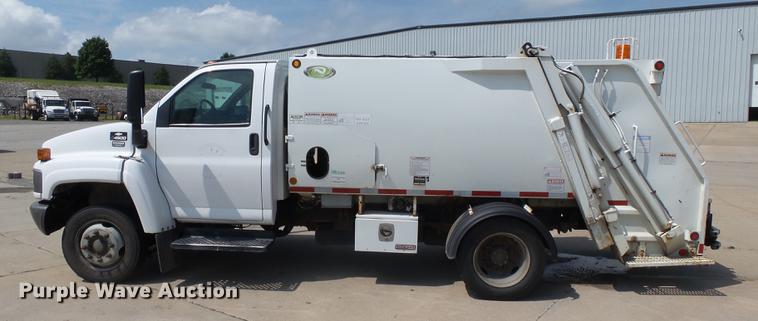 image for item DB7109 2009 Chevrolet C4500 refuse truck