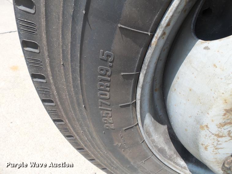 image for item DB7109 2009 Chevrolet C4500 refuse truck