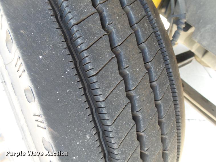 image for item DB7109 2009 Chevrolet C4500 refuse truck