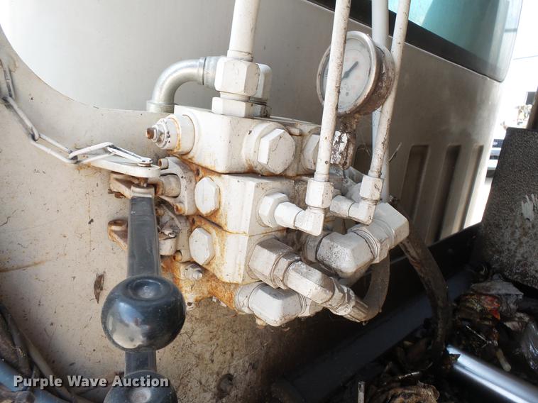 image for item DB7109 2009 Chevrolet C4500 refuse truck