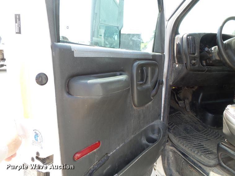 image for item DB7109 2009 Chevrolet C4500 refuse truck