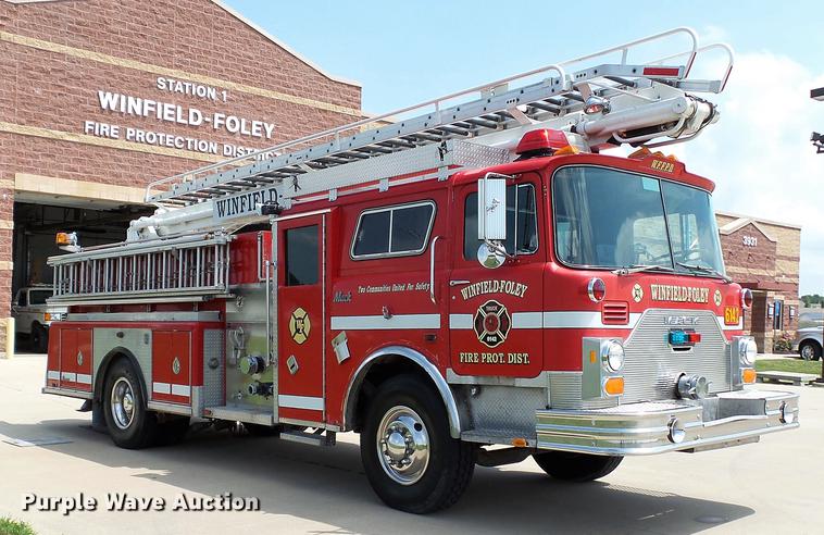 image for item DD7250 1988 Mack CF688FC fire truck