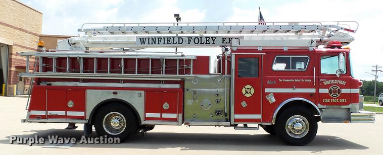 image for item DD7250 1988 Mack CF688FC fire truck