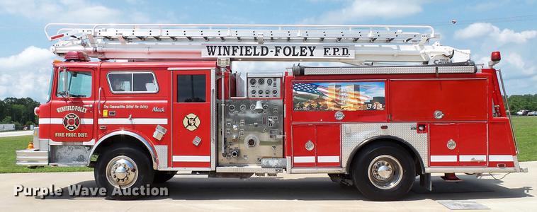 image for item DD7250 1988 Mack CF688FC fire truck