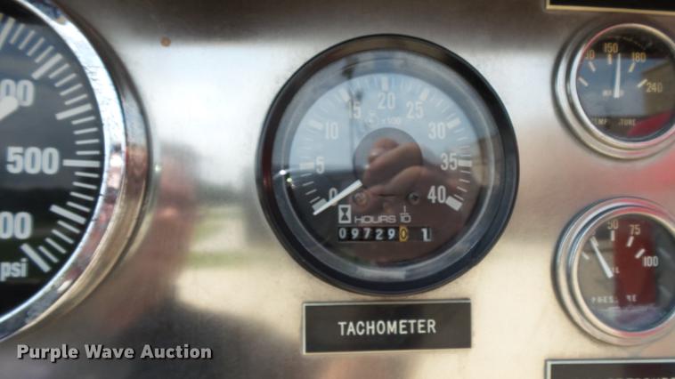 image for item DD7250 1988 Mack CF688FC fire truck