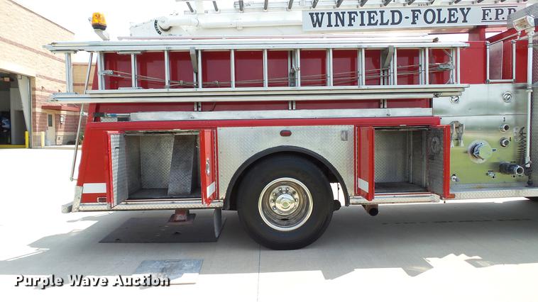 image for item DD7250 1988 Mack CF688FC fire truck