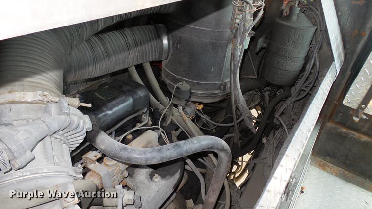 image for item DD7250 1988 Mack CF688FC fire truck