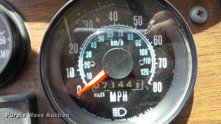 image for item DD7250 1988 Mack CF688FC fire truck