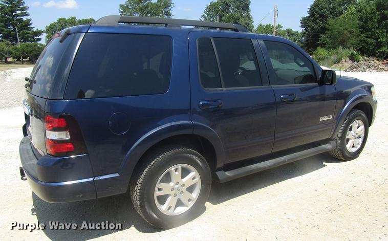 image for item DD7509 2007 Ford Explorer XLT SUV