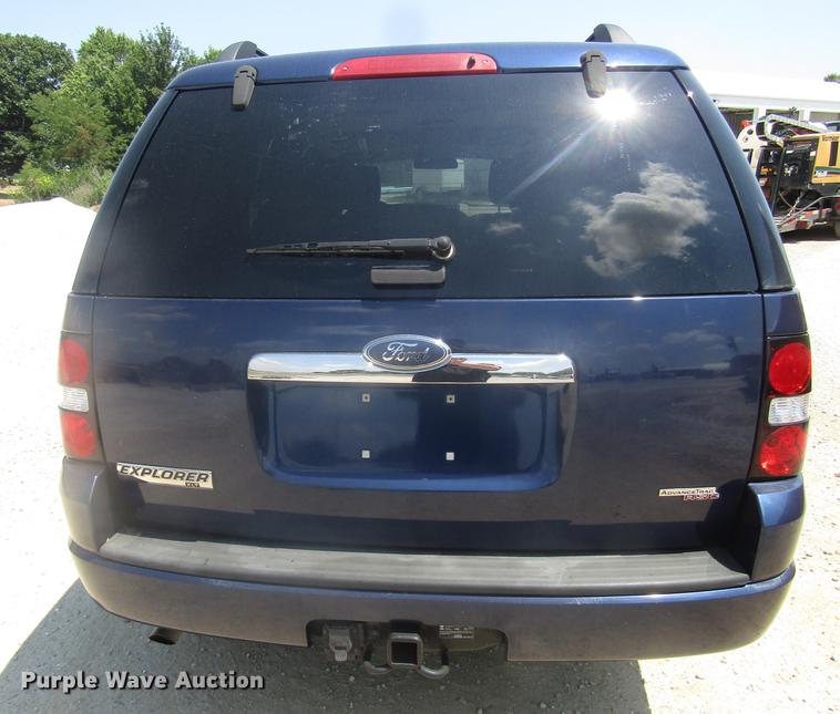 image for item DD7509 2007 Ford Explorer XLT SUV
