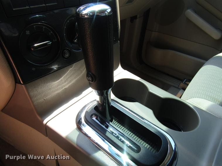 image for item DD7509 2007 Ford Explorer XLT SUV