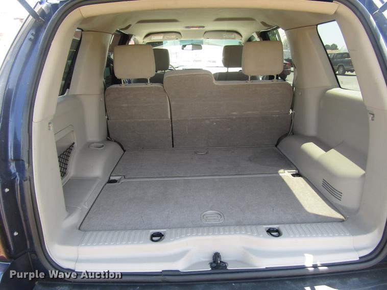 image for item DD7509 2007 Ford Explorer XLT SUV